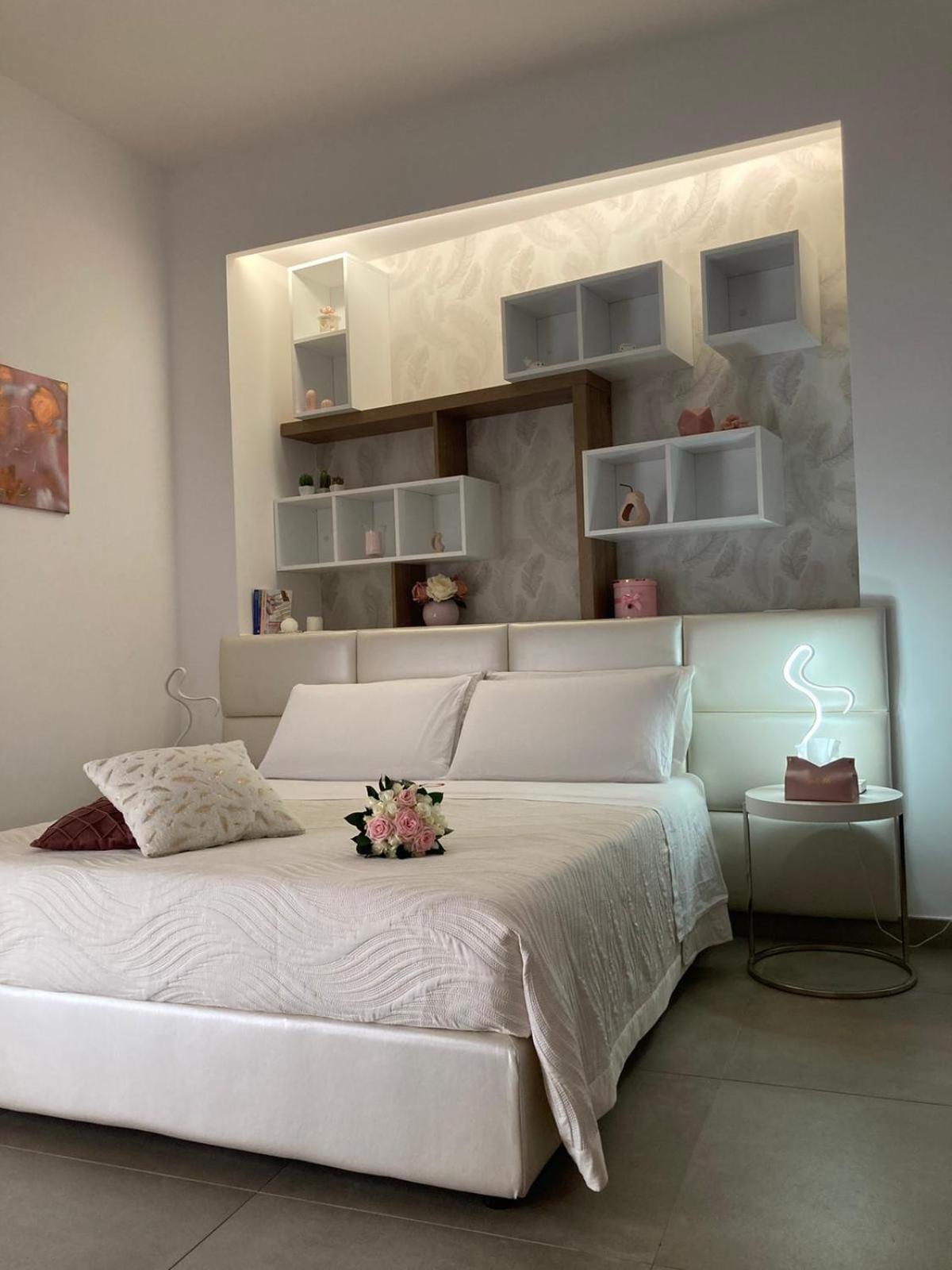 Love Inn Pompeja Zewnętrze zdjęcie