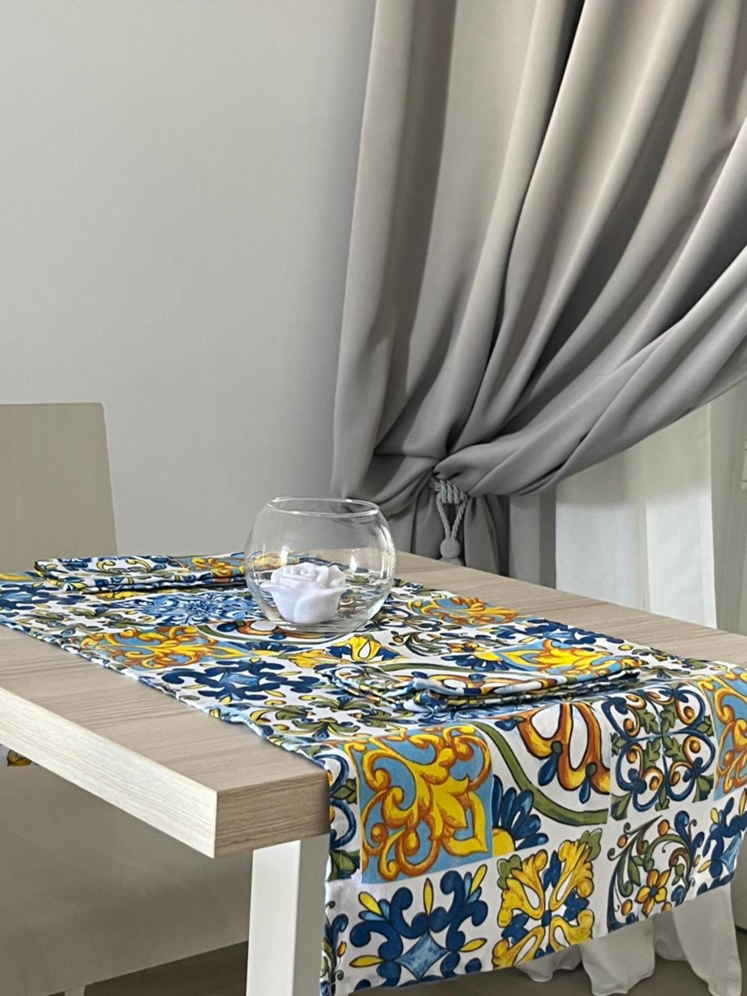 Love Inn Pompeja Zewnętrze zdjęcie